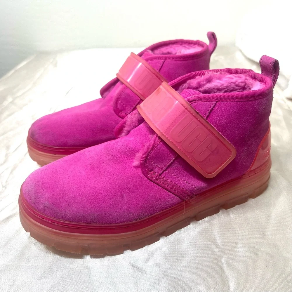 UGG Neumel Clear Chukka Boot Hot Pink Suede Wool Shearling Lined Size 8 - Picture 2 of 16